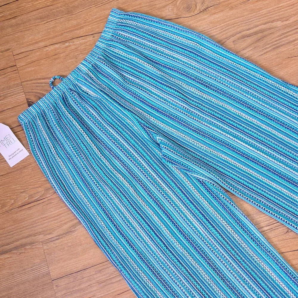 ♦️♦️ SOLD ♦️♦️Time and Tru Swim Pant Coverup - Picture 6 of 7
